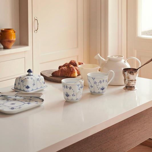 Blue Fluted Plain High Handle Cup, 33 cl - US 7930