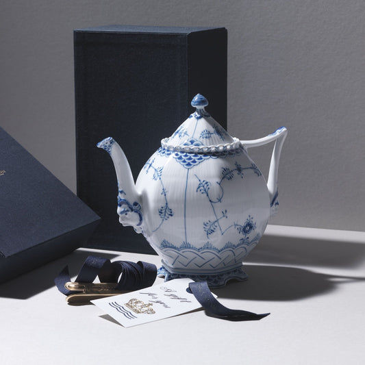 Blue Fluted Full Lace Teapot, 100 cl - US 7926