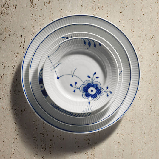 Blue Fluted Mega Plate, Decoration 6, 17 cm - US 6688