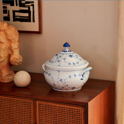 Blue Fluted Plain Tureen with Lid, 460 cl - US 4068